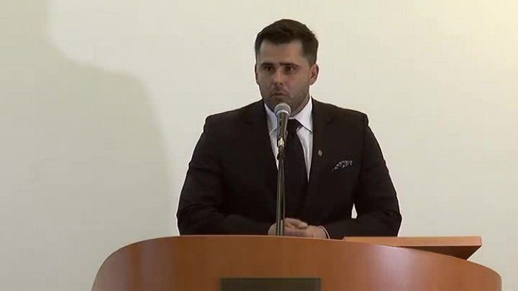 05092016_powiat_sesja_odwolanie_gryczka_2.mp4