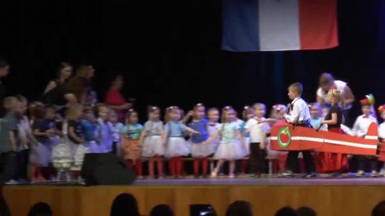 05252016_jabluszko_dzien_matki_2.mp4