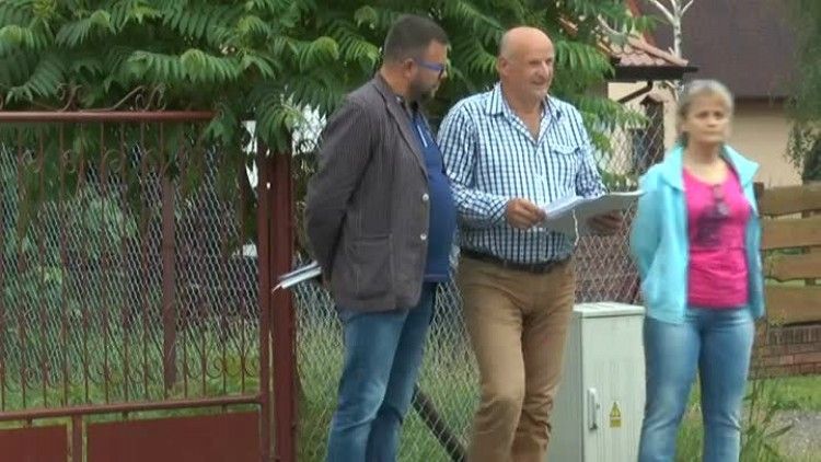 06172016_gmina_protest_ladziak.mp4