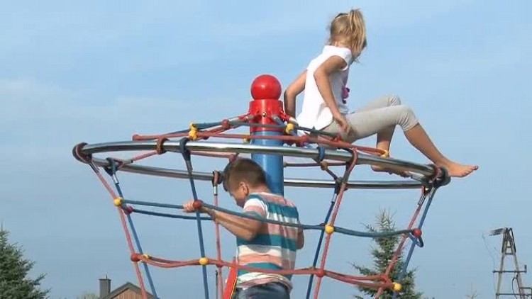 08102016_gmina_zaplecze_sportowe2.mp4