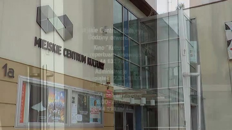 11022016_mck_teatr_przenikanie2.mp4