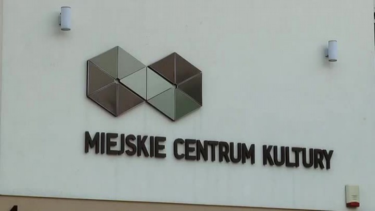 11072016_bdn_isakowicz2.mp4