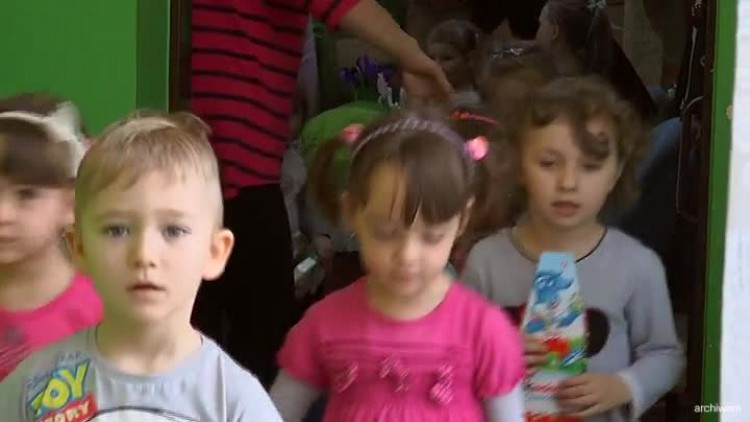 11182016_gmina_inwestycja_przedszkola2.mp4