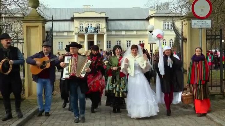 03012017_ostatki_korowod2.mp4