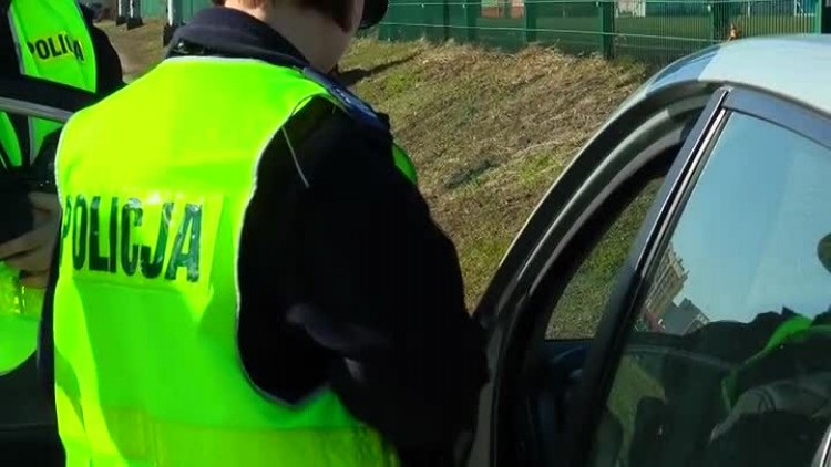 03012017_powiat_policja_narkotestery2.mp4