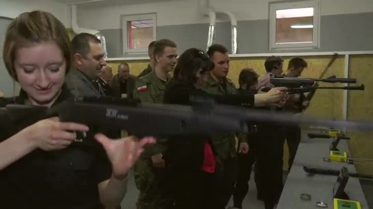 04212017_zsp3_strzelnica_otwarcie2.mp4