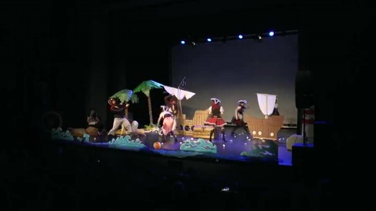 06162017_mck_giganty_teatr_rodzice2.mp4