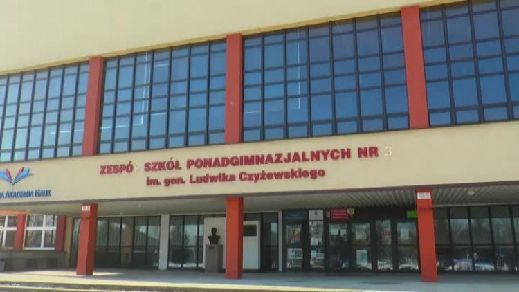 06262017_enegrol_najfajniejsza_szkola2.mp4