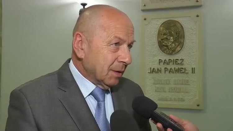 07032017_powiat_sesja_dofinansowanie_szpitala2.mp4