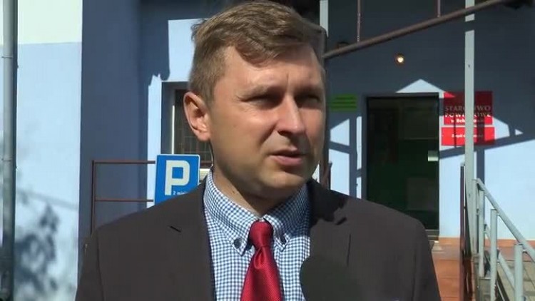 09182017_powiat_drzewko_za_makulature2.mp4