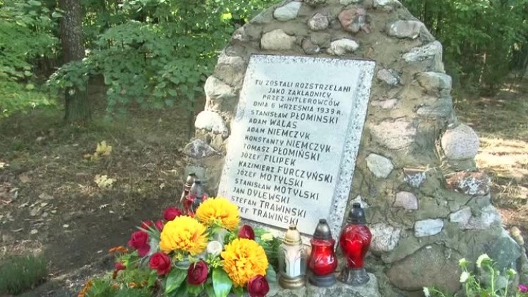 09292017_gmina_78rocznica_zbrodni_wkalisku2.mp4