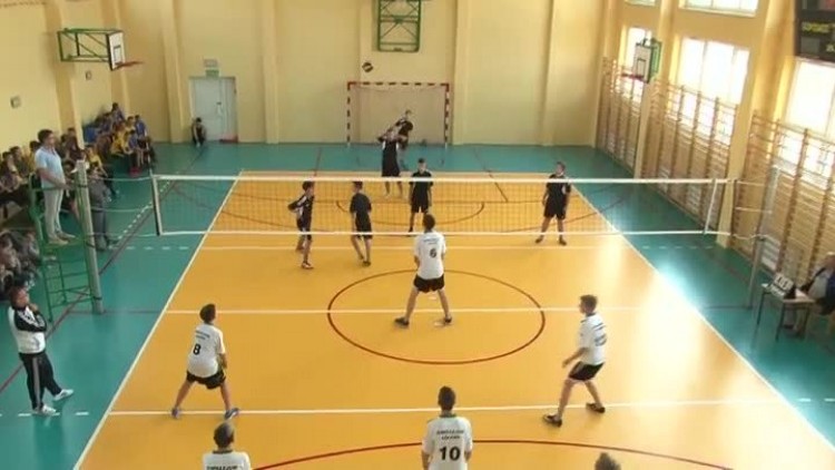 10272017_gmina_kurnos_siatkowka_domiechowice2.mp4