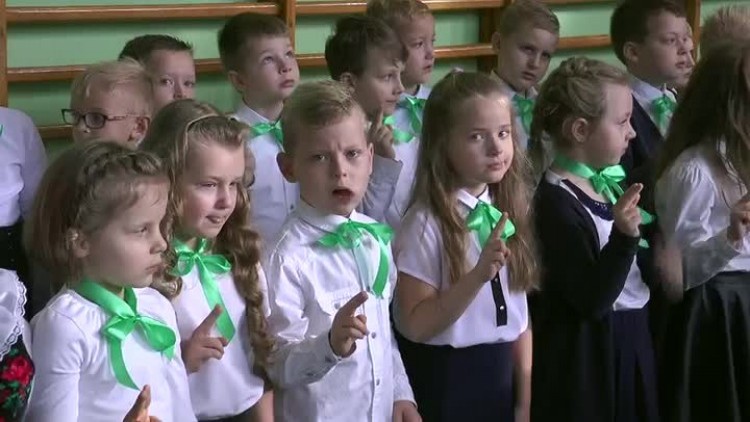 11012017_miasto_szkola_slubowanie_pierwszoklasistow2.mp4