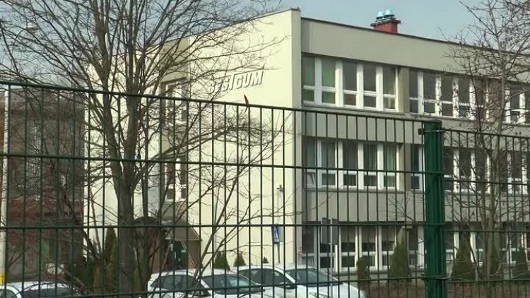 11172017_cba_bestgum2.mp4