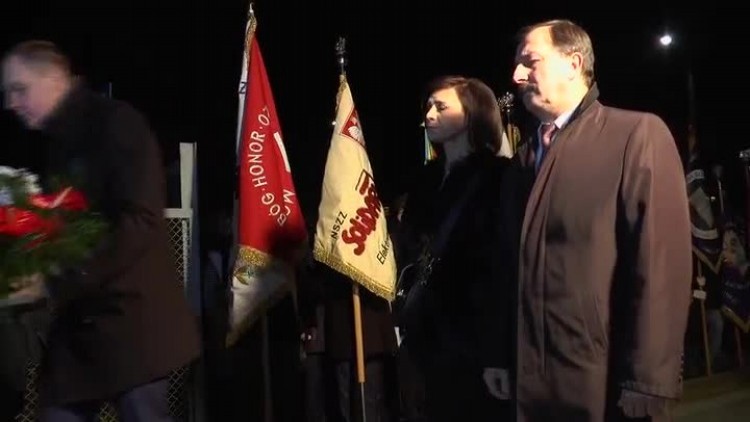 12152017_rocznica_wprowadzenia_stanu_wojennego2.mp4