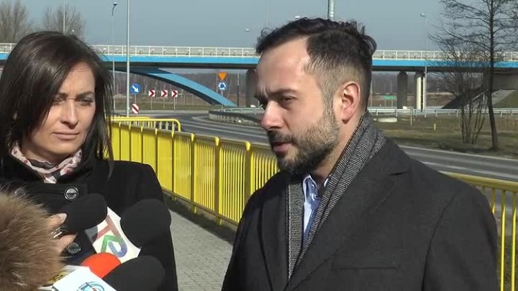 02212018_janowska_transport_konfa_zawady2.mp4