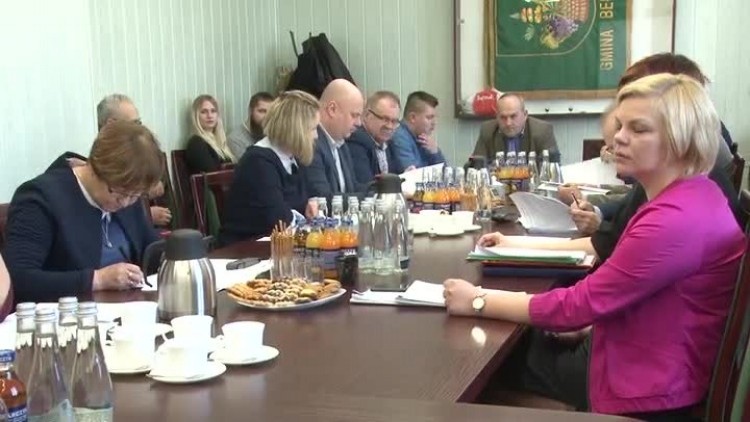 02232018_gmina_sesja_plan_dobrzelow2.mp4