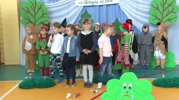 04182018_gmina_konkurs_witaj_smykuw_teatrzyku2.mp4