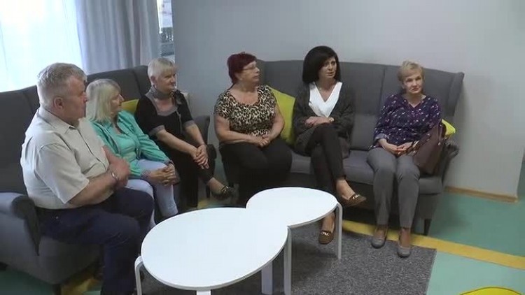 04202018_miasto_cafe_senior_raj_otwarcie_konfa2.mp4