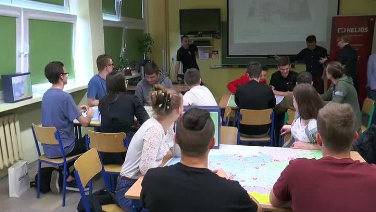 04232018_zsp3_ipn_lekcja_historii2.mp4