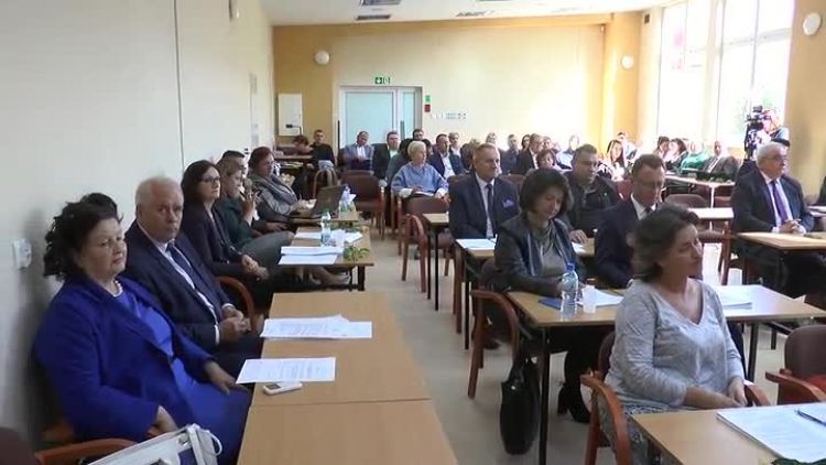 10262018_powiat_ostatnia_sesja2.mp4