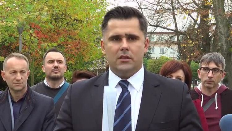 10312018_gryczka_poparcie_czechowska_konferencja2.mp4