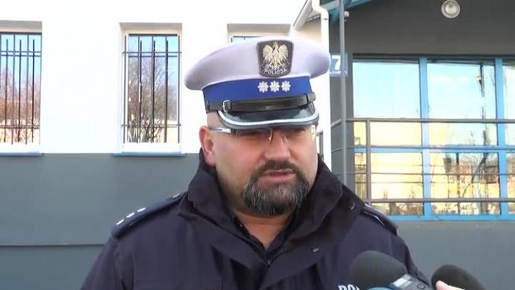 03012019_policja_kontrole_autokarow2.mp4