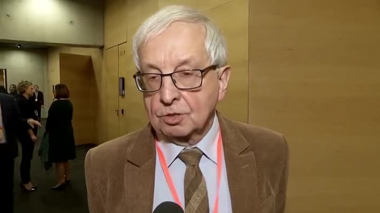 04192019_newseria_szczepienia.mp4