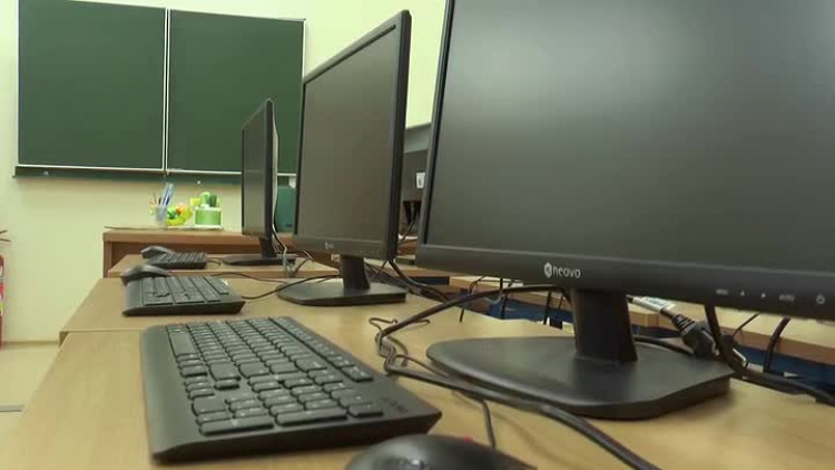 08142019_sp8_nowe_pomoce_naukowe.mp4