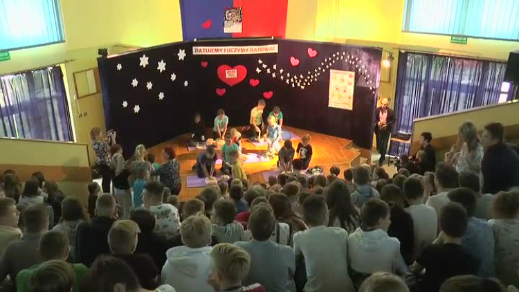 10182019_sp12_resuscytacja_bicie_rekordu.mp4