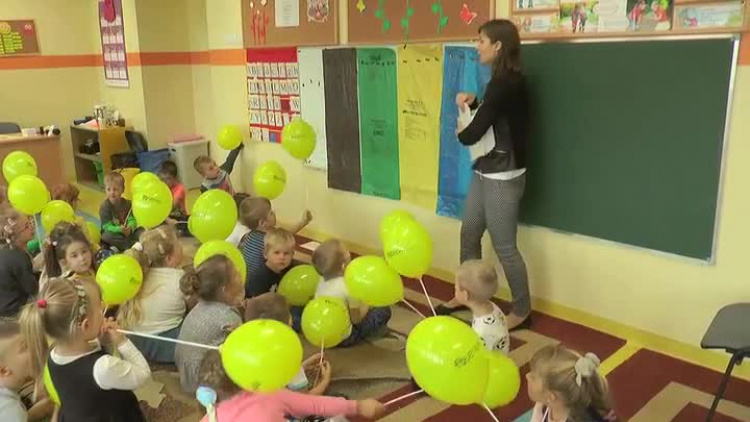 12202019_kamiensk_fbserwis_konkurs_smieciaki_final2.mp4