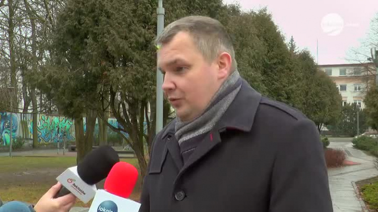 03112020_miasto_szkoly_koronawirus_przeciwdzialanie.mp4