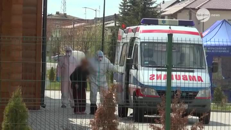 04242020_kleszczow_ewakuacja_dps_koronawirus.mp4