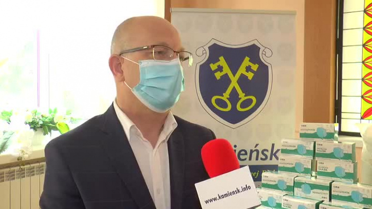 05082020_kamiensk_fbserwis_przekazanie_srodkow_higieny_koronawirus.mp4