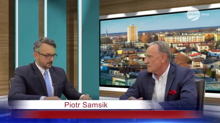 07102020_morawiecki_samorzady_czeki.mp4