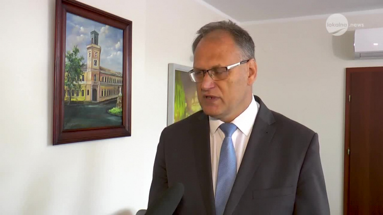 27082020_odloz_telefon_ferenc.mp4