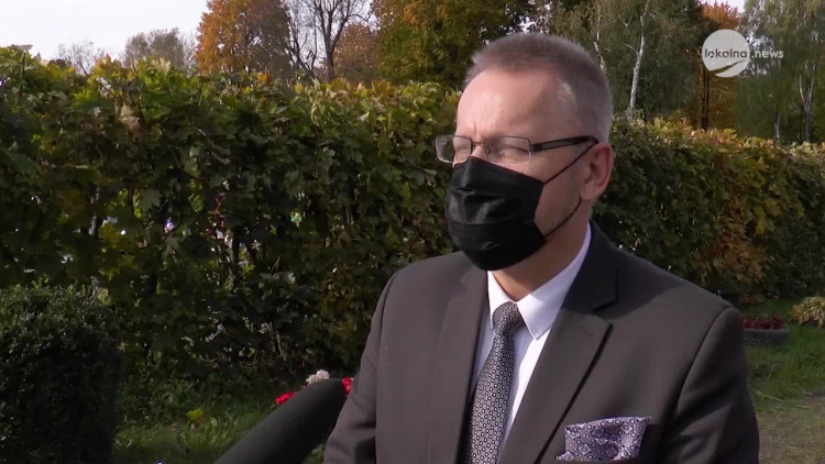 22102020_cmentarz_smieci_walas.mp4