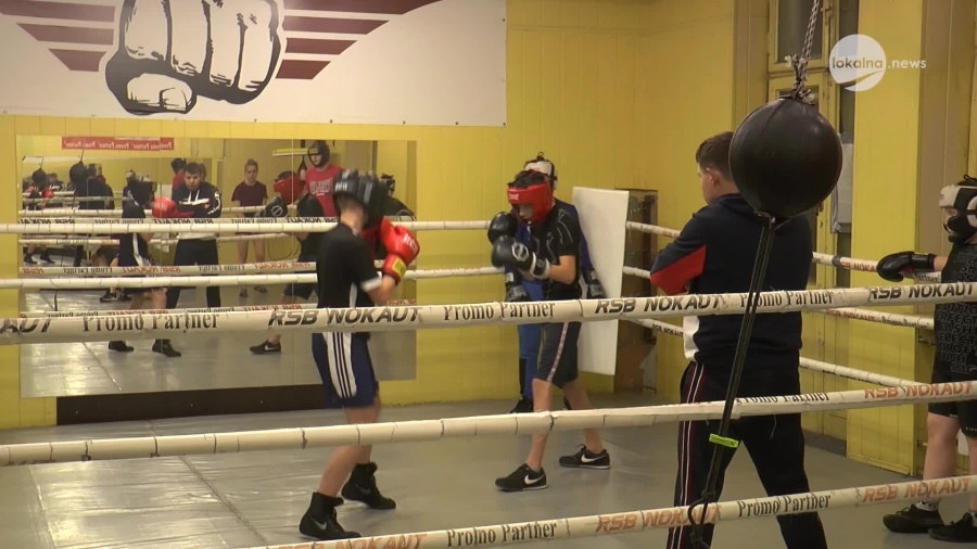 11122020-boks-scislowska-12mbps.mp4