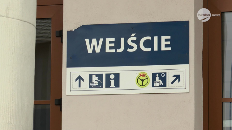 07012020-kasy-dworzec-sieminski-gillpiatek.mp4