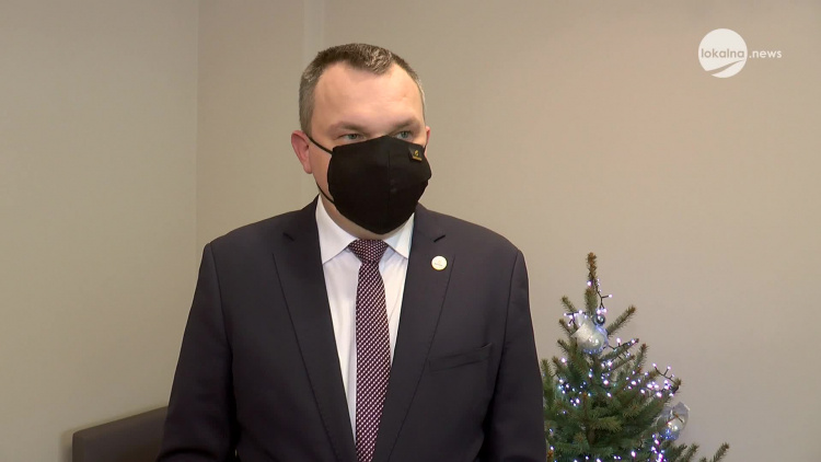 210113-miasto-szkoly-klasy13-powrot-koronawirus.mp4