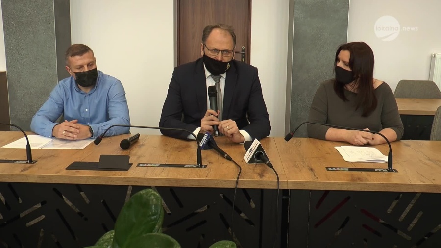 16032021-konferencja-stary-basen-radomsko-ferenc-andrysiak.mp4