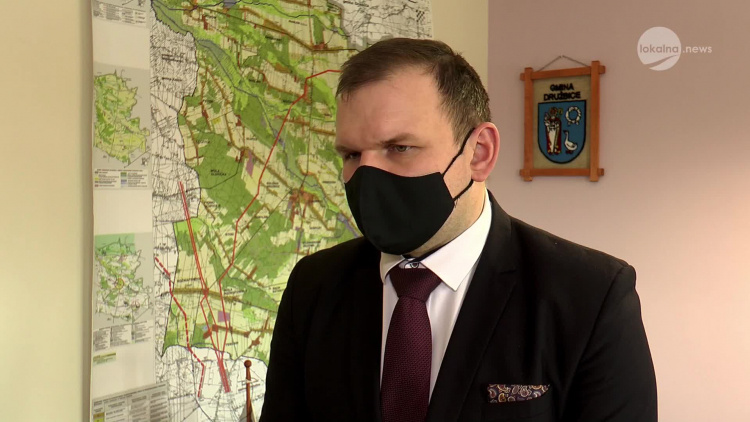 19042021-druzbice-inwestycje-glowacki.mp4