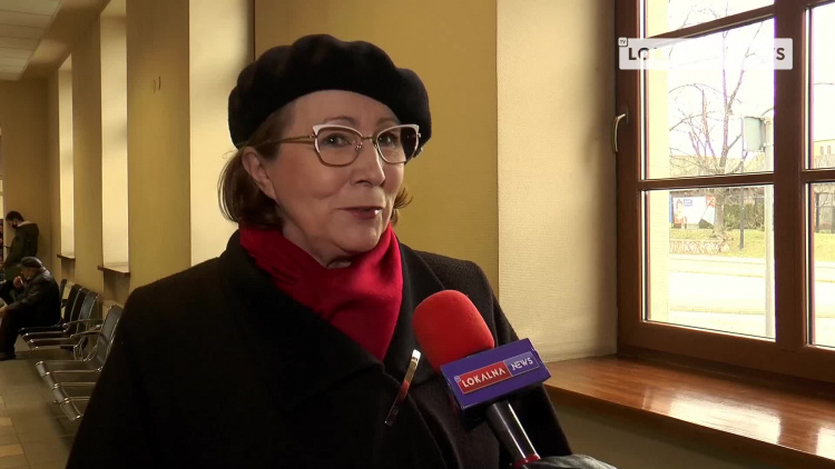 19022022-nadanie-imienia-dworzec-radomsko-www.mp4