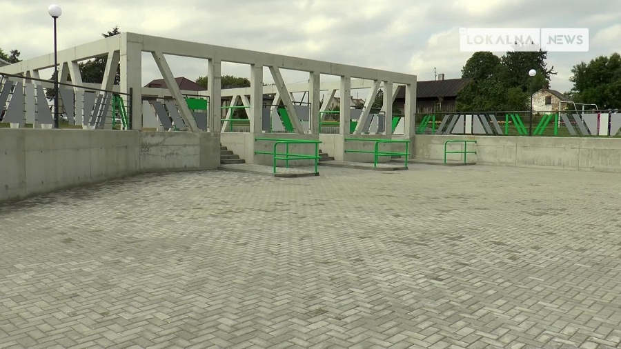 09062022-stacja-pks-szkola-strzelce-male.mp4