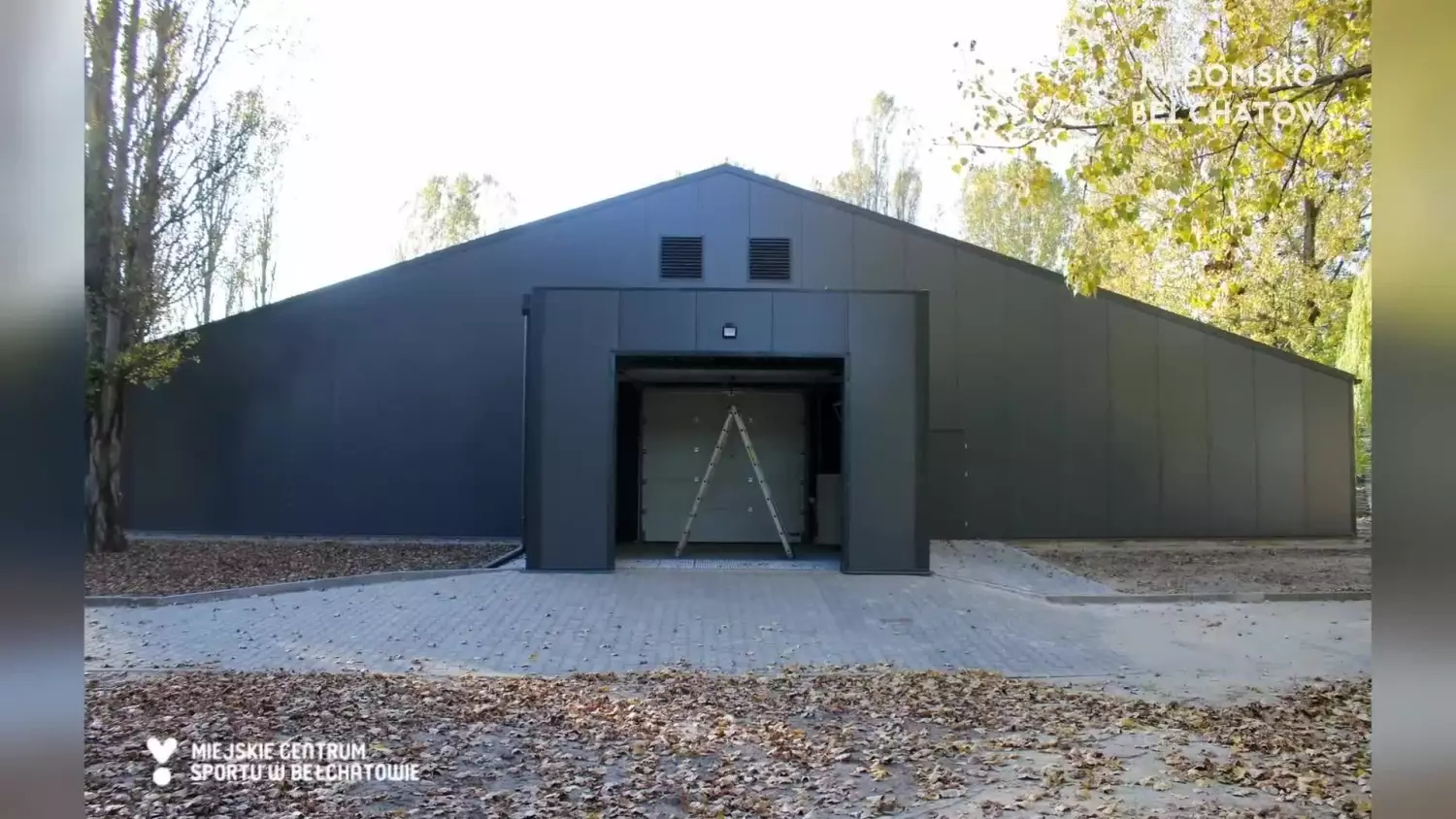 16112022-lodowisko-belchatow-www.mp4