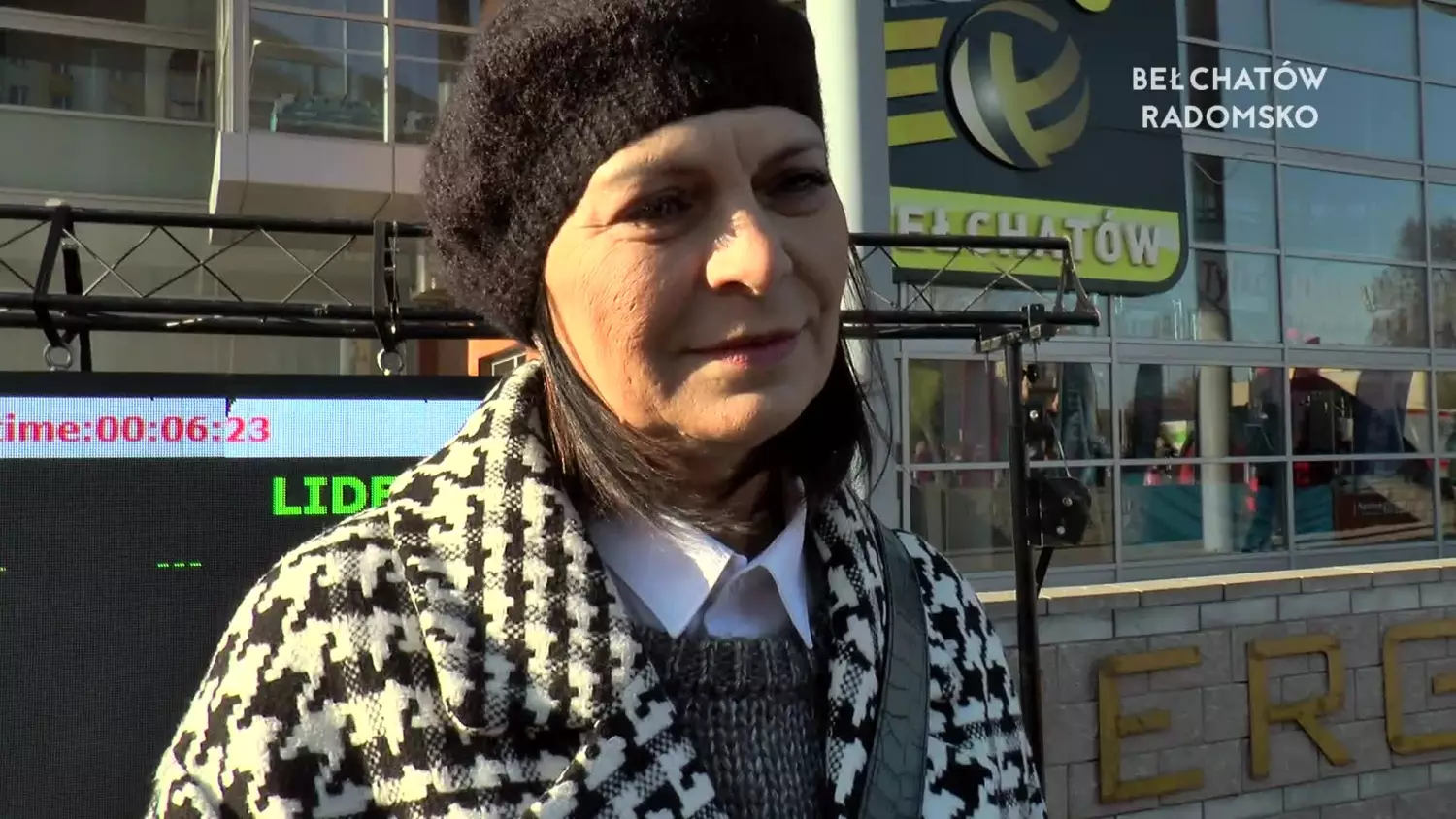 21112022-belchatowska15-www.mp4