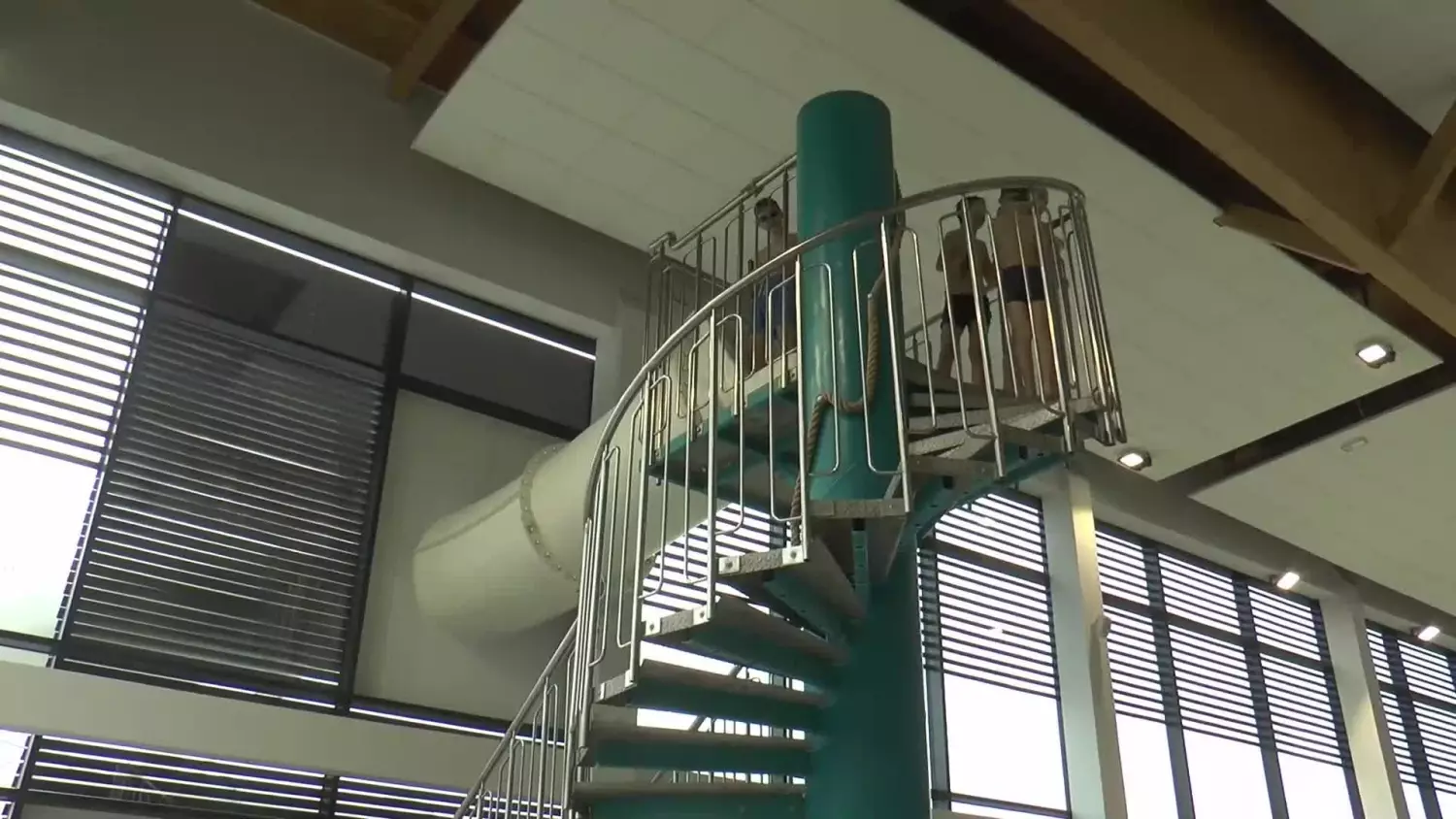 25012023-zajecia-dla-dzieci-basen-www.mp4