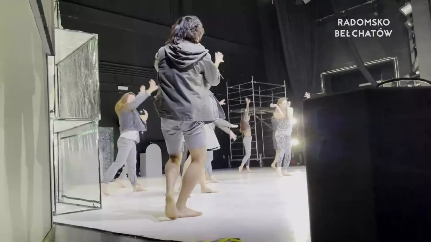 02052023-teatr-tanca-www.mp4