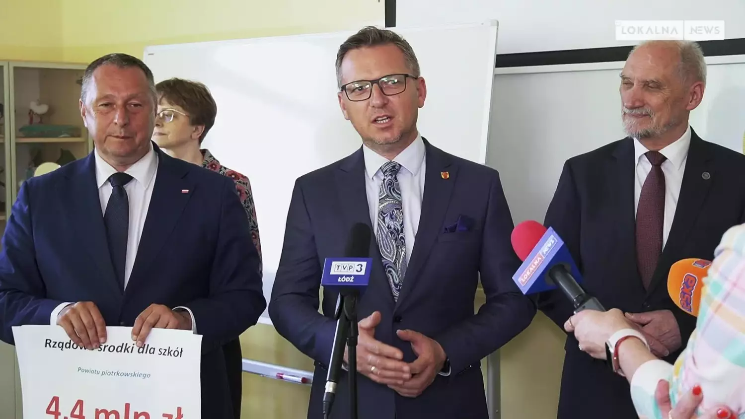 news-120623-konf-laboratoriusm-przyszlosci-www.mp4