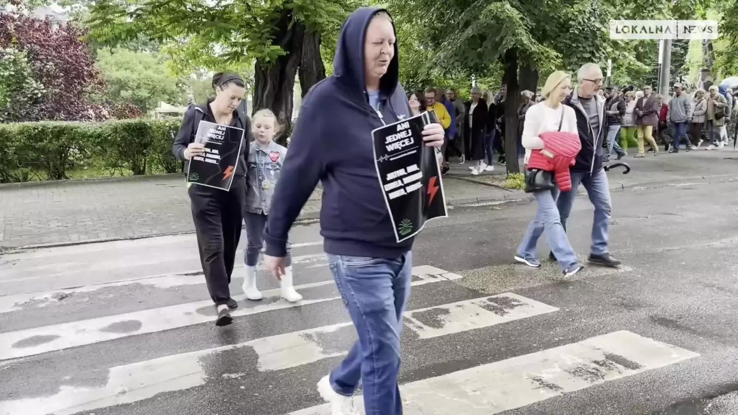 15062023-manifestacja-ani-jednej-wiecej-www.mp4